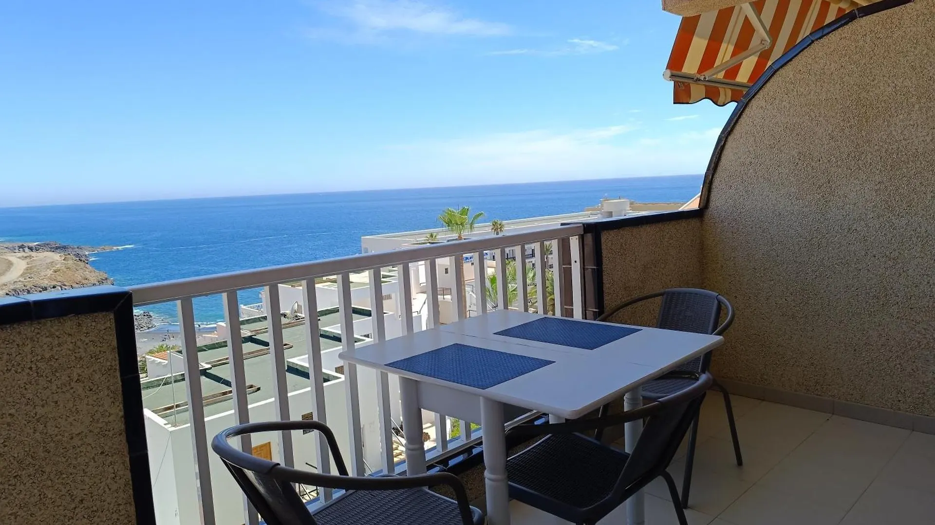 1 Bedroom Apartment Aquaviva Callao Salvaje 0*,